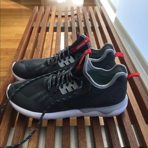 Adidas Tubular Sneakers